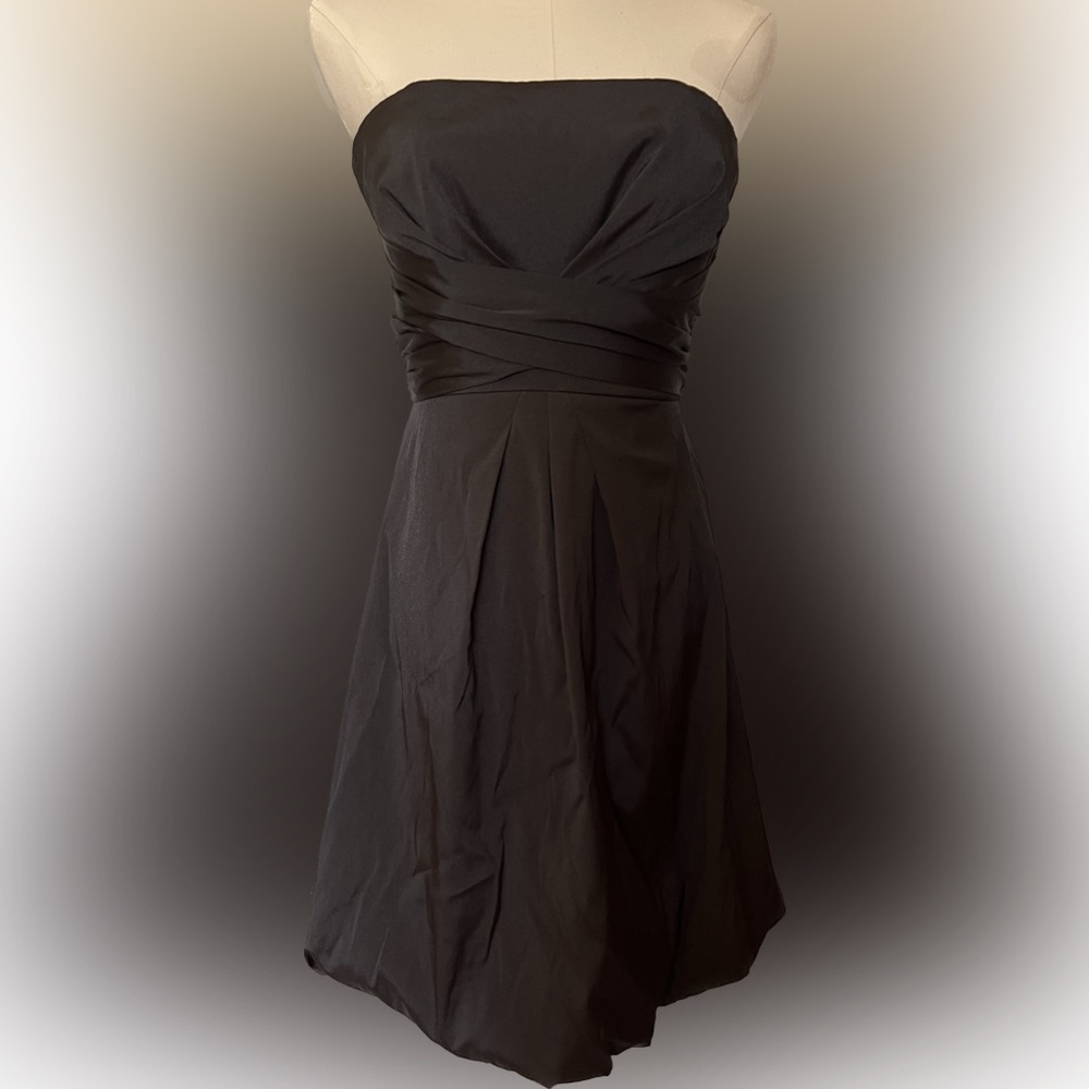 White House Black Market Black Strapless Bubble-Hem Cocktail Dress | Size 0
